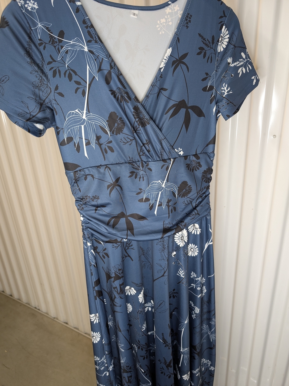Blue Floral Wrap Maxi Dress with V-Neck